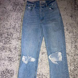 Abercrombie Ultra High Rise 90s Straight Jeans